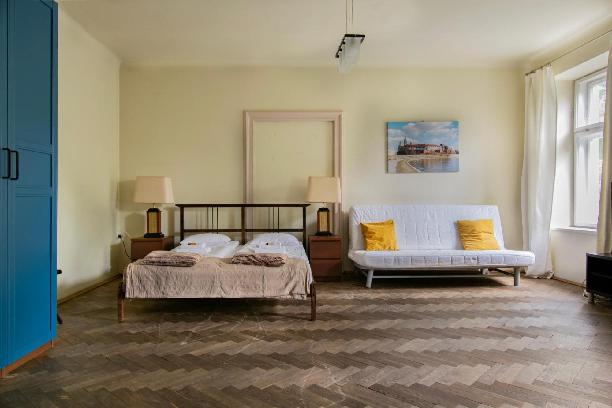 Prestige Location Apartments Pijarska Street Краков Экстерьер фото