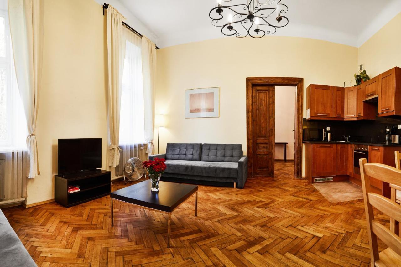 Prestige Location Apartments Pijarska Street Краков Экстерьер фото