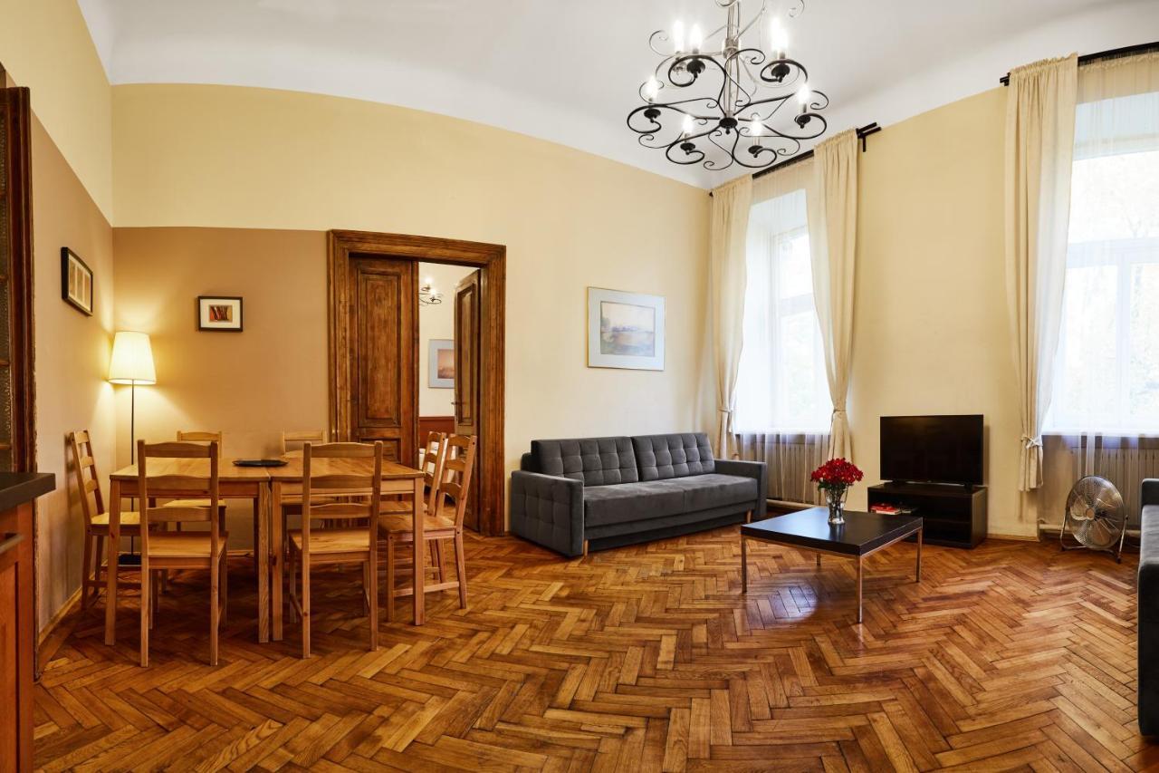 Prestige Location Apartments Pijarska Street Краков Экстерьер фото